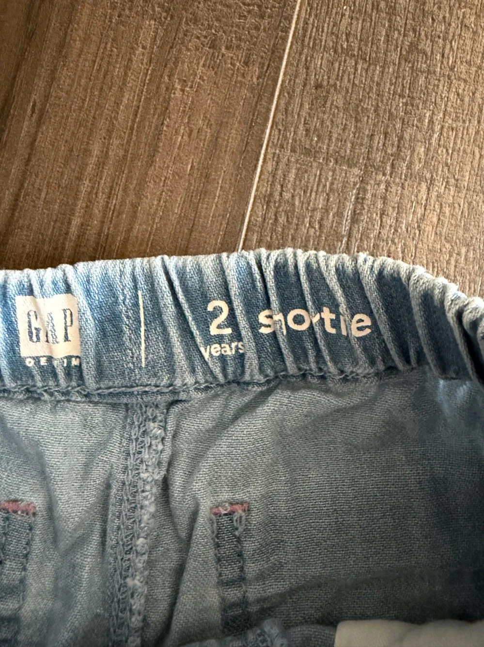 GAP Light Blue Denim Shorts with Cream Bow